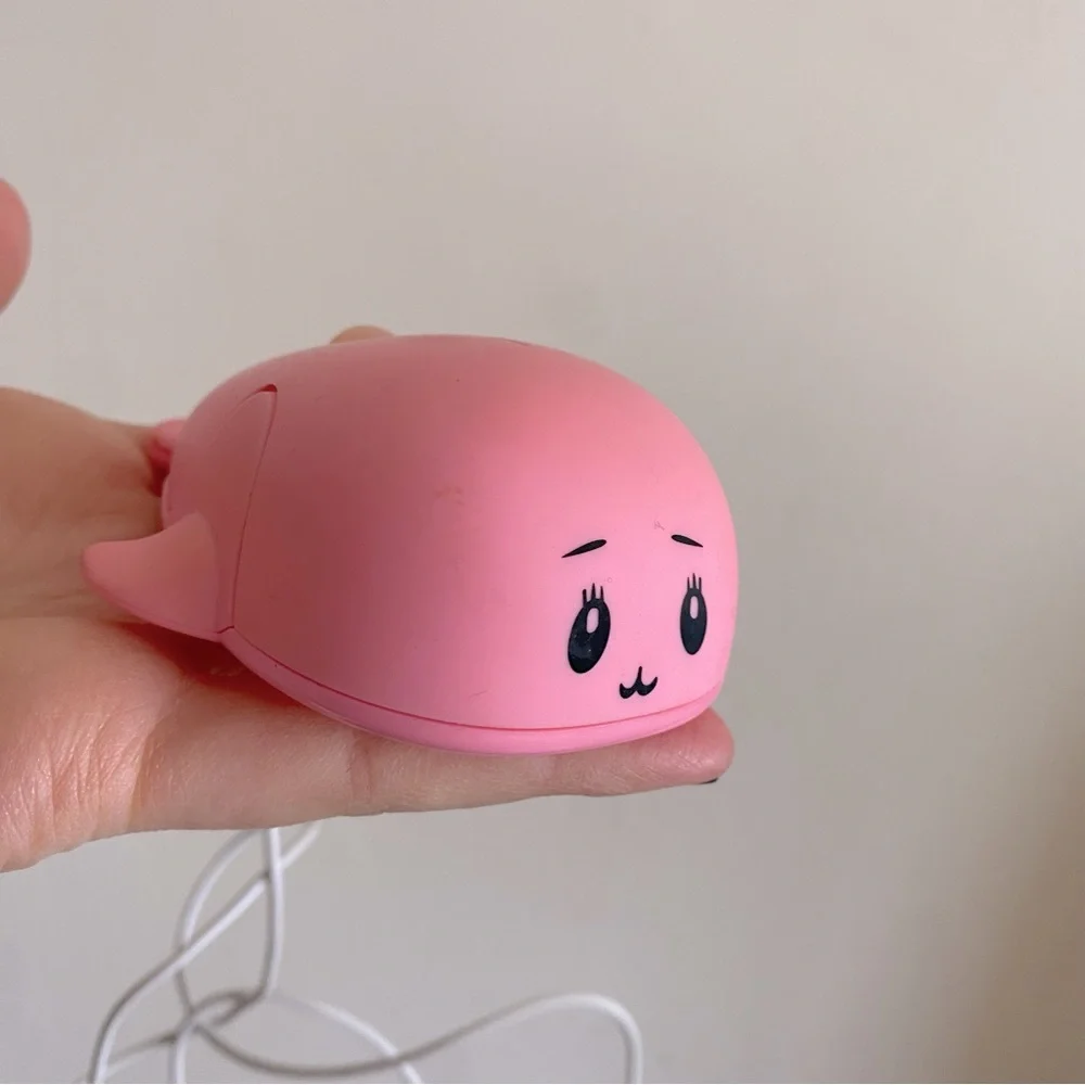 Forever 21 Kawaii Pink Whale Portable Mouse with USB Wire